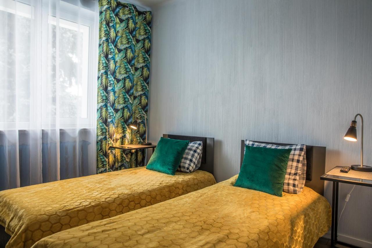 Noclegi Pod Lasem Lublin Extérieur photo