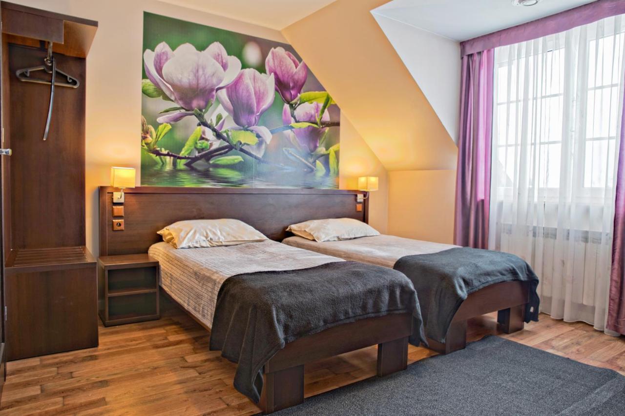 Noclegi Pod Lasem Lublin Extérieur photo
